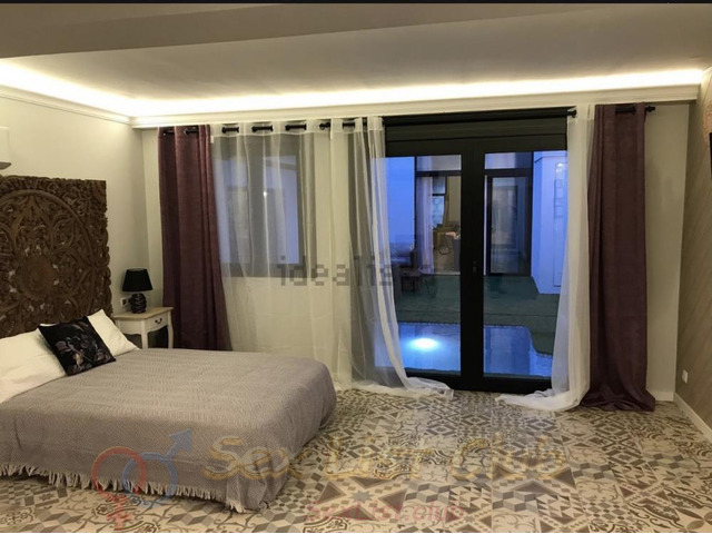 Villa de lujo oferta plazas whatsapp valencia