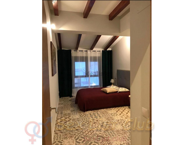 Villa de lujo oferta plazas atencion a parejas valencia