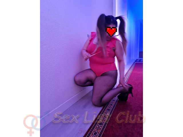 Jovencita cachonda gfe y fiestera 24h